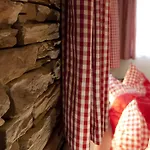 Almzeit Mit Infrarotkabine