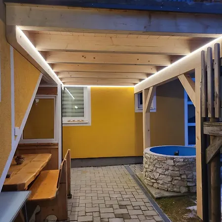 Almzeit Mit Infrarotkabine Apartmán Grosssolk